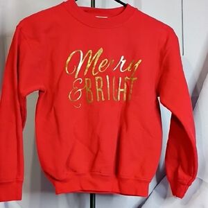 ⭐ 5 for $40 Gildan Red Heavy Blend Sweatshirt